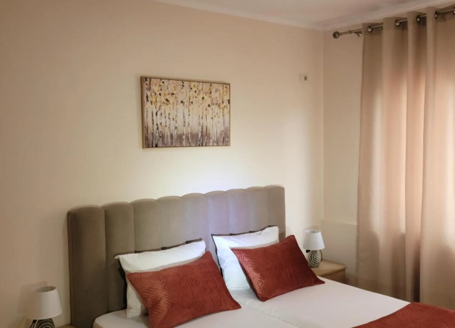 Gledis Apartment Tirana - Panoramic City Terrace