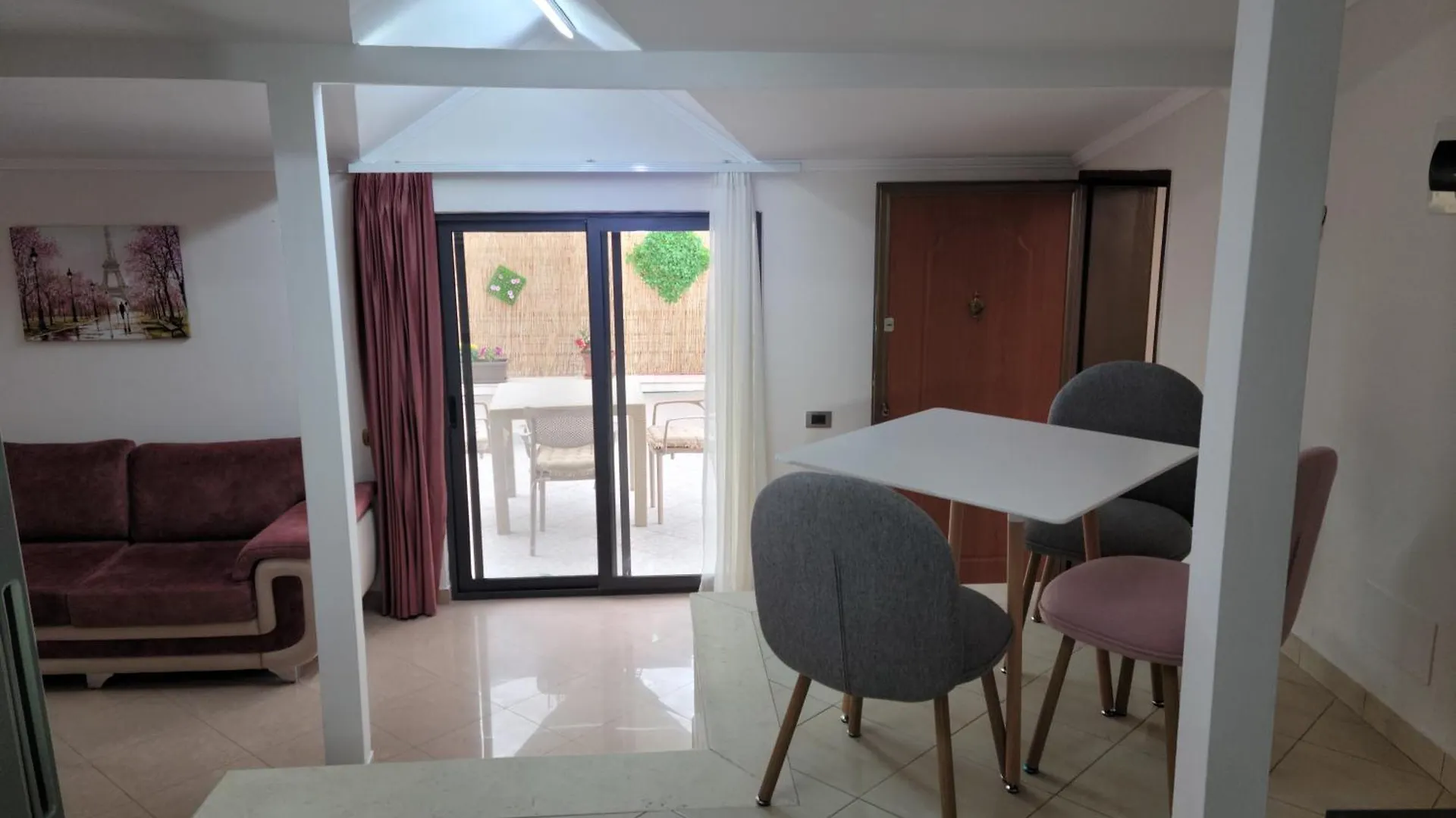 Gledis Apartment Tirana - Panoramic City Terrace 0*,