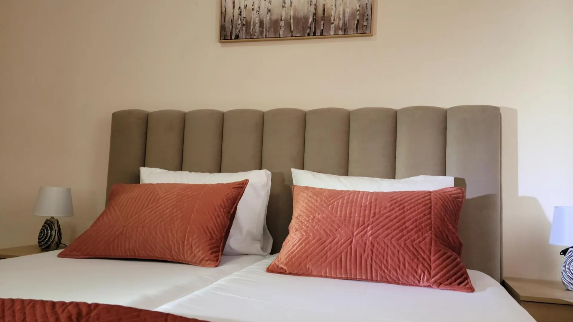 Gledis Apartment Tirana - Panoramic City Terrace Albanien